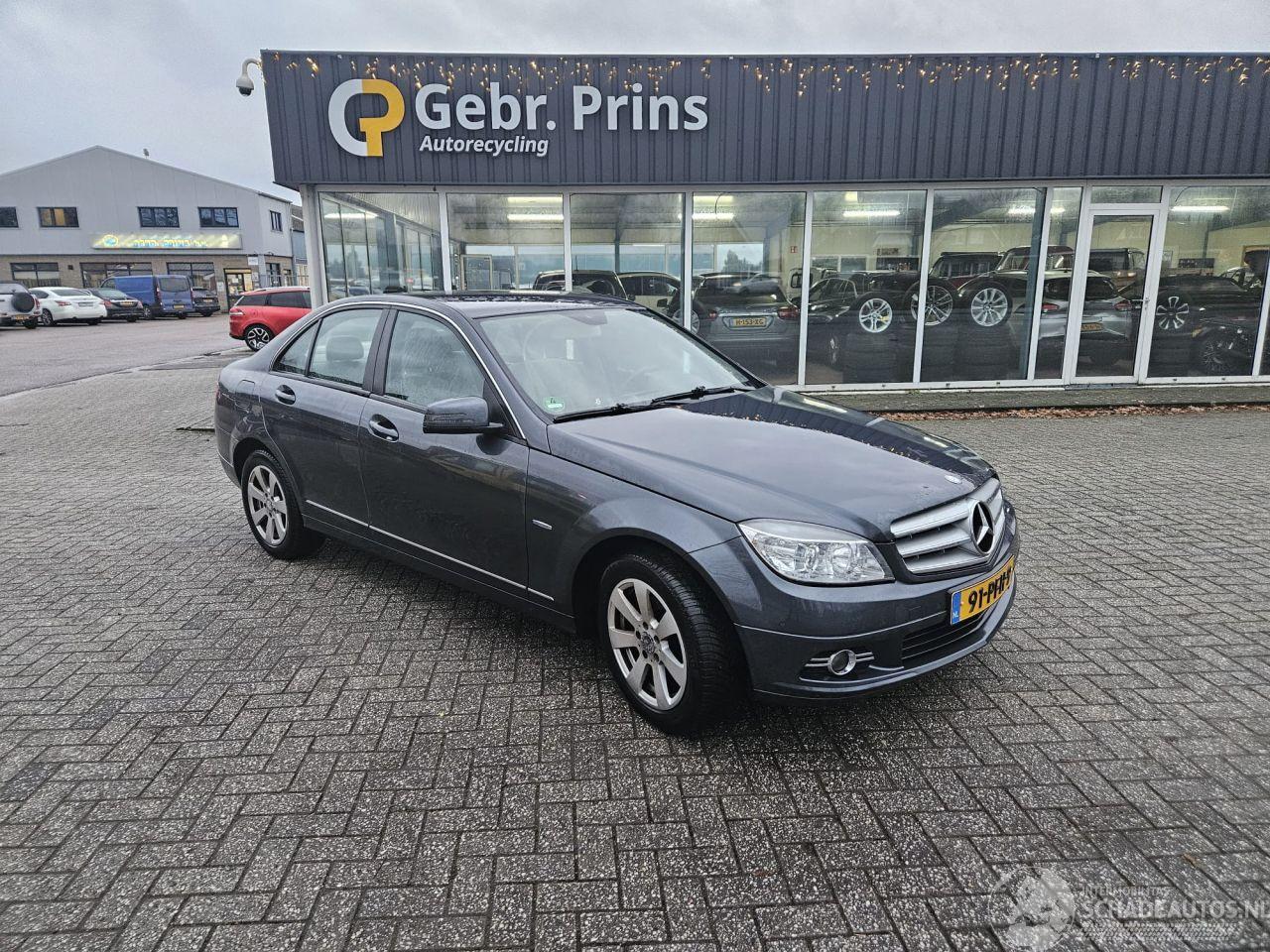 Mercedes C-klasse 2.2 C-180 CDI 16V BlueEFFICIENCY Sedan 4Dr Diesel 2.148cc 88kW (120pk) RWD