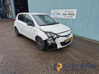 Auto da rottamare Hyundai I-20 i20, Hatchback, 2008 / 2015 1.1 CRDi VGT 12V 2014/10