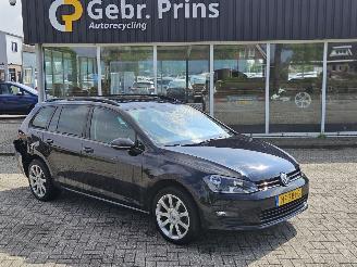 Coche accidentado Volkswagen Golf 1.6 TDI BlueMotion 16V Combi/o  Diesel 1.598cc 81kW (110pk) 2017/2