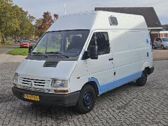 Renault  T42F 2.1 D T1000 Bestel  Diesel 2.068cc 43kW (58pk) RWD picture 8