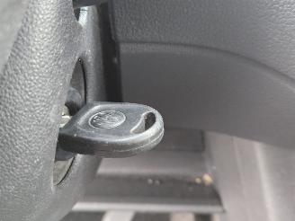 Volkswagen Up! 1.0 12V 60 Hatchback  Benzine 999cc 44kW (60pk) FWD picture 15