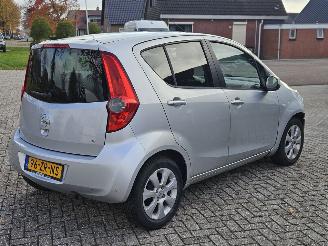 Opel Agila 1.2 16V MPV  Benzine 1.242cc 63kW (86pk) FWD picture 7