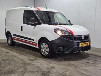 dommages fourgonnettes/vécules utilitaires Fiat Doblo 1.3 D Multijet Bestel  Diesel 1.248cc 59kW (80pk) FWD 2018/9