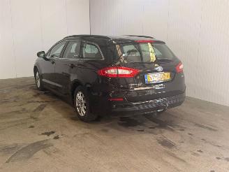 Voiture accidenté Ford Mondeo 1.0 EcoBoost 12V Combi/o  Benzine 998cc 92kW (125pk) FWD 2016/1