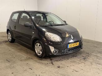 Schadeauto Renault Twingo 1.2 - 16V Authentique 2010/2