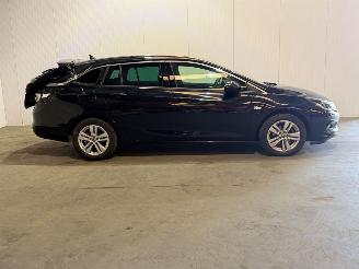 Opel Astra 1.0 Turbo Business Executive picture 2
