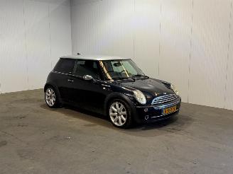 krockskadad bil auto Mini Mini 1.6 COOPER Park lane 2006/9