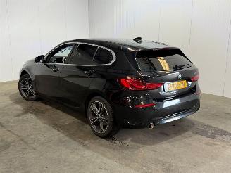 Vaurioauto  passenger cars BMW 1-serie 118i High Executive 2021/5