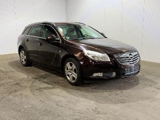 Damaged car Opel Insignia 2.0 CDTI 16V 2011/6