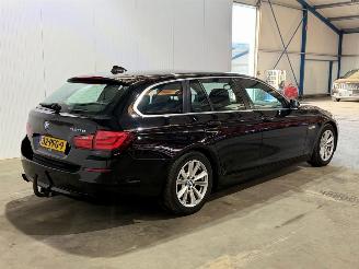 BMW 5-serie 520d Executive picture 3
