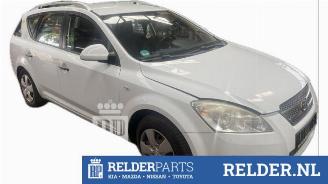 Kia Cee d Cee'd Sporty Wagon (EDF), Combi, 2007 / 2012 1.6 16V picture 8
