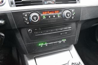 BMW 3-serie 318 TOURING picture 13