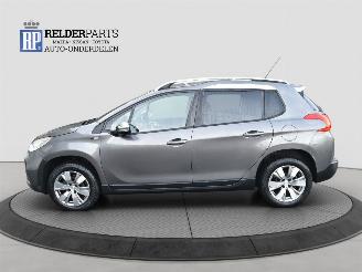 Peugeot 2008 1.2 vvti Pure Tech picture 2
