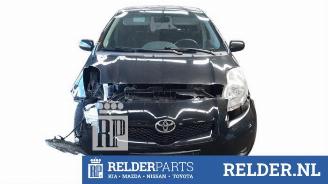 rozbiórka samochody osobowe Toyota Yaris Yaris II (P9), Hatchback, 2005 / 2014 1.33 16V Dual VVT-I 2009/6
