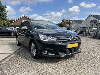 Damaged car Citroën C4 1.2 PureTech Feel Collection automaat ! 2015/6