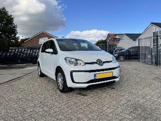Unfallwagen Volkswagen Up! 1.0 BMT move up! | 57.363 KM!! 2021/2