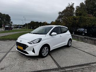 Schadeauto Hyundai I-10 1.0 CARPLAY 28.859 KM!! 2022/7