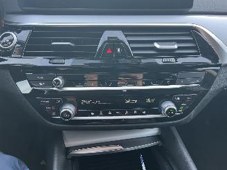 BMW 5-serie 5-serie Touring -  530e xDrive High Executive picture 18