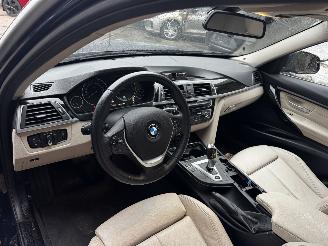 BMW 3-serie 330e High Executive Pano picture 12