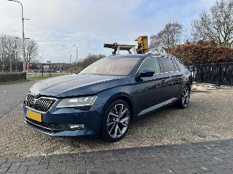 Unfallwagen Skoda Superb Combi -  1.4 TSI ACT Style Business 2017/12