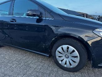 Mercedes B-klasse 180 Ambition | 55.872 KM !! picture 22