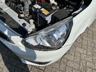 Mitsubishi Space-star 1.0 Cool+ | 97.859 km!! picture 24