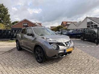 skadebil auto Nissan Juke 1.6 Tekna automaat pano ! 2016/4