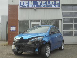 uszkodzony samochody osobowe Renault Zoé Intens 43kw, Airco, R-Link Navi, Cruise , Incl. Accu !! 2016/12