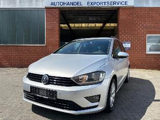 krockskadad bil auto Volkswagen Golf plus Sportsvan 1.6 TDI Highline, Automaat, Cruisecontrol, Climatecontrol 2015/6