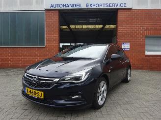 uszkodzony samochody osobowe Opel Astra K Dynamic 1.4i Turbo 110kw Automaat 2017/10