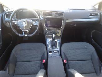 Volkswagen e-Golf Comfortline 100kw Elektro, Navi-MMS, DiGi, Climate control picture 9