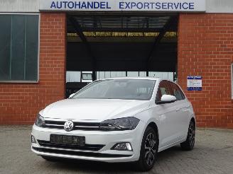 Damaged car Volkswagen Polo Comfortline 1.6 TDI , Navi, DAB+, Cruise, Airco 2018/1