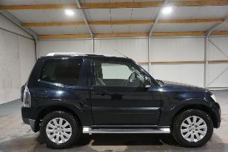 dañado vehículos comerciales Mitsubishi Pajero 3.2 DID 125kW Automaat Invite High Roof AT HRV 2009/5