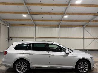 Vaurioauto  passenger cars Volkswagen Passat Variant 1.4TSI 92kW Connected Series 2017/7