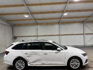 skadebil auto Skoda Octavia 1.0TSI 81kW Business Edition 2023/4