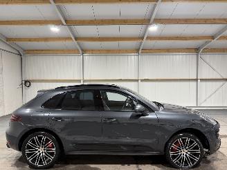 skadebil auto Porsche Macan TURBO 3.6 441PK Automaat Luchtvering Pano Performance Package 2017/1