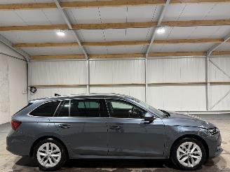 Vaurioauto  passenger cars Skoda Octavia 1.0TSI 81kW Business Edition Plus 2021/6