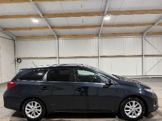 skadebil auto Toyota Auris Touring Sports 1.6 97kW Clima Aspiration Camera 2014/9