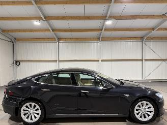 Vaurioauto  passenger cars Tesla Model S 70Base 235kW Automaat Leder 2016/6