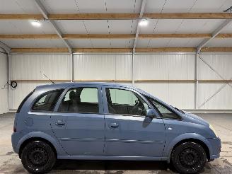 Schadeauto Opel Meriva 1.6 16V 77kW Automaat Cosmo 2009/4
