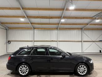Vaurioauto  passenger cars Audi A6 avant 3.0TDI 150kW Automaat Pro Line Business 2012/6