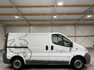 skadebil bedrijf Opel Vivaro 1.9DI 60kW L1H1 2003/1