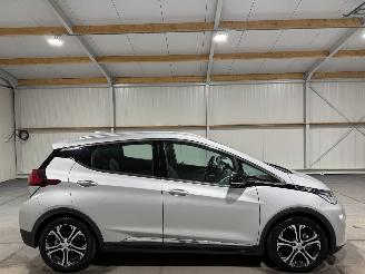 uszkodzony samochody osobowe Opel Ampera-E 60kWh 150kW Business Executive Automaat 2018/8