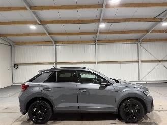 Auto incidentate Volkswagen T-Roc 1.5TSI 110kW Automaat R-Line 2024/5