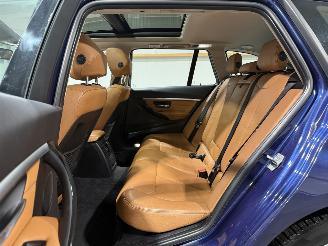BMW 3-serie 320i 135kW Automaat Luxury Edition Panoramadak picture 15