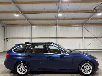 skadebil auto BMW 3-serie 320i 135kW Automaat Luxury Edition Panoramadak 2019/3