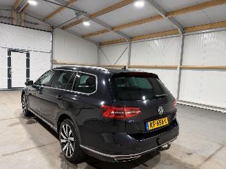 Volkswagen Passat GTE 1.4TSI 115kW HighLine Leder Panoramadak picture 12