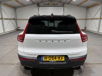 Volvo XC40 T5 1.5 132kW Automaat Pano Twin Engine R-Design picture 7