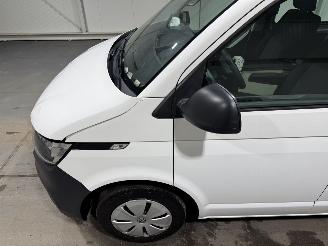 Volkswagen Transporter 2.0TDI 81kW L1H1 Airco picture 17