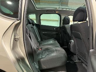 Peugeot 3008 1.6THP 115kW Panoramadak ST picture 21